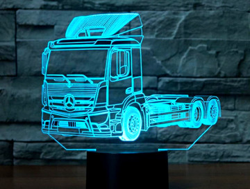 KAMION MERCÉDESZ  3D USB LED LÁMPA 16 SZÍNVÁLTÓS TÁVIRÁNYÍTÓVAL